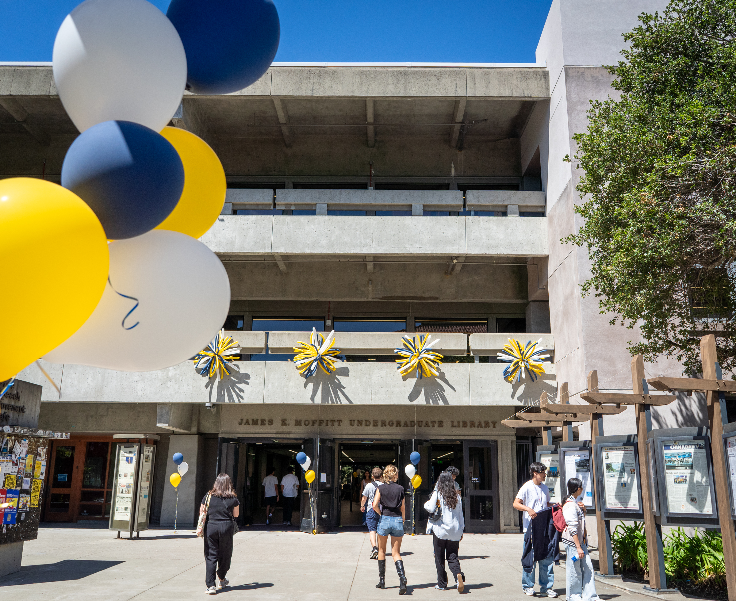 UC Berkeley: Carol T. Christ Center for Connected Learning offers a new kind of library